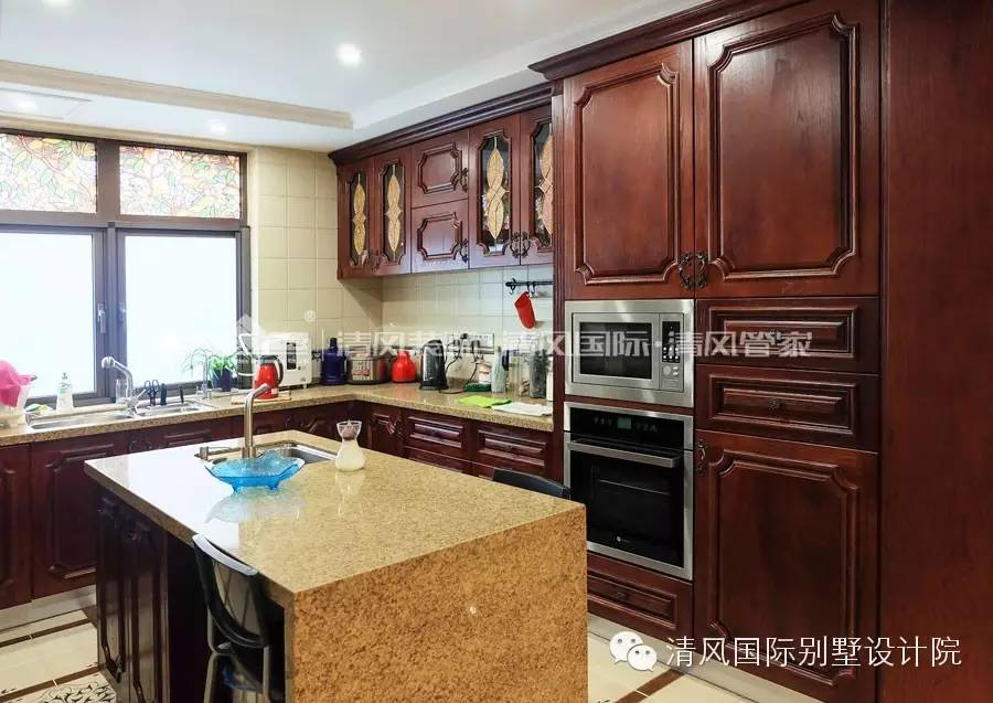 实拍六星彩网站装饰，美式古典样板房，体味得体有度的优雅