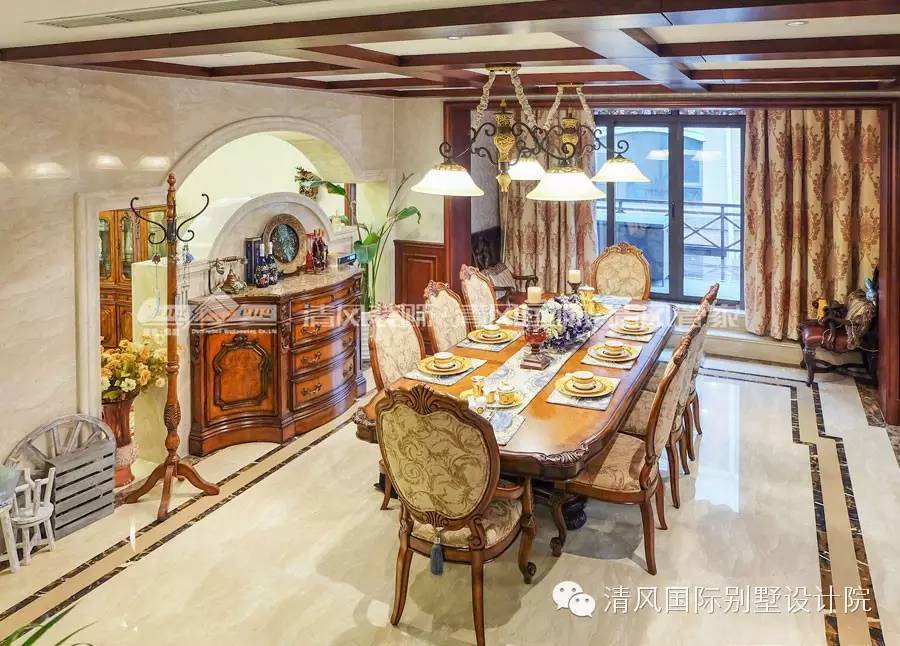 实拍六星彩网站装饰，美式古典样板房，体味得体有度的优雅