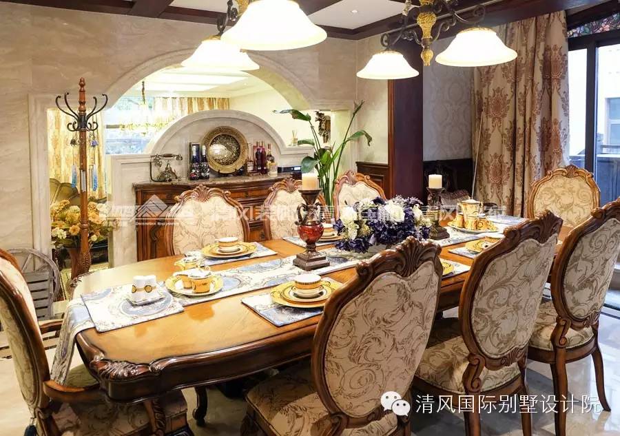 实拍六星彩网站装饰，美式古典样板房，体味得体有度的优雅