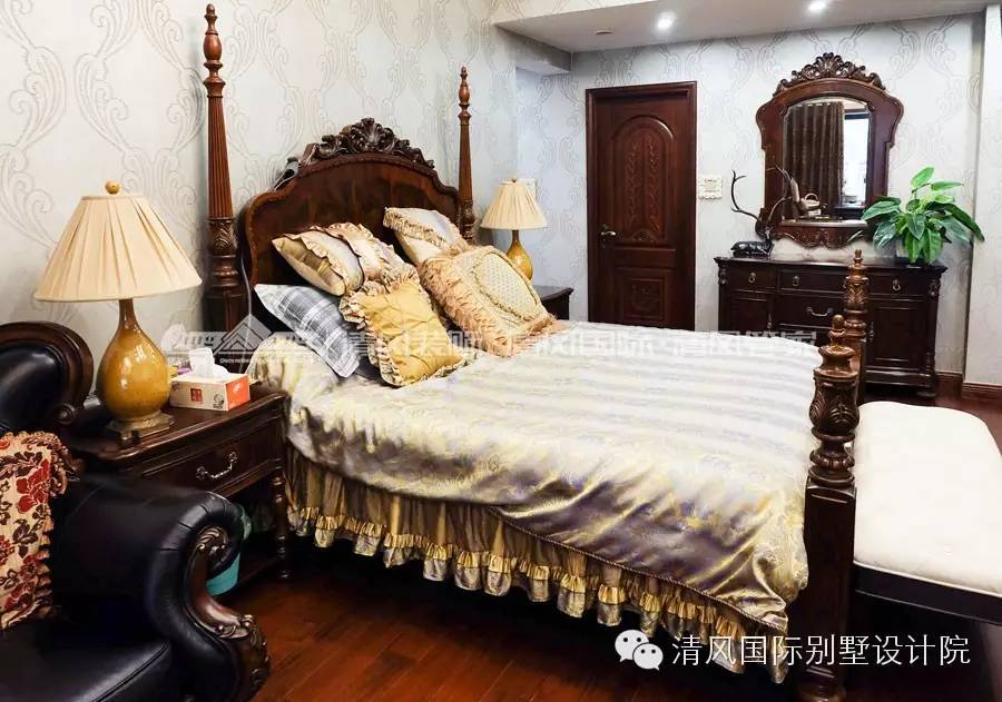 实拍六星彩网站装饰，美式古典样板房，体味得体有度的优雅