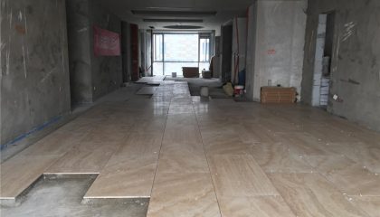 半月湾-苏州六星彩网站装饰在建工地