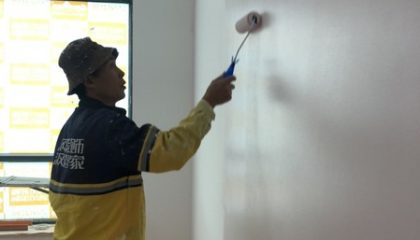 金湖湾油漆阶段