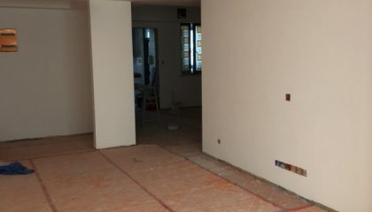 金湖湾油漆阶段