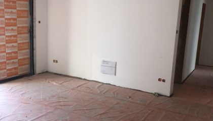 弘阳上水油漆阶段