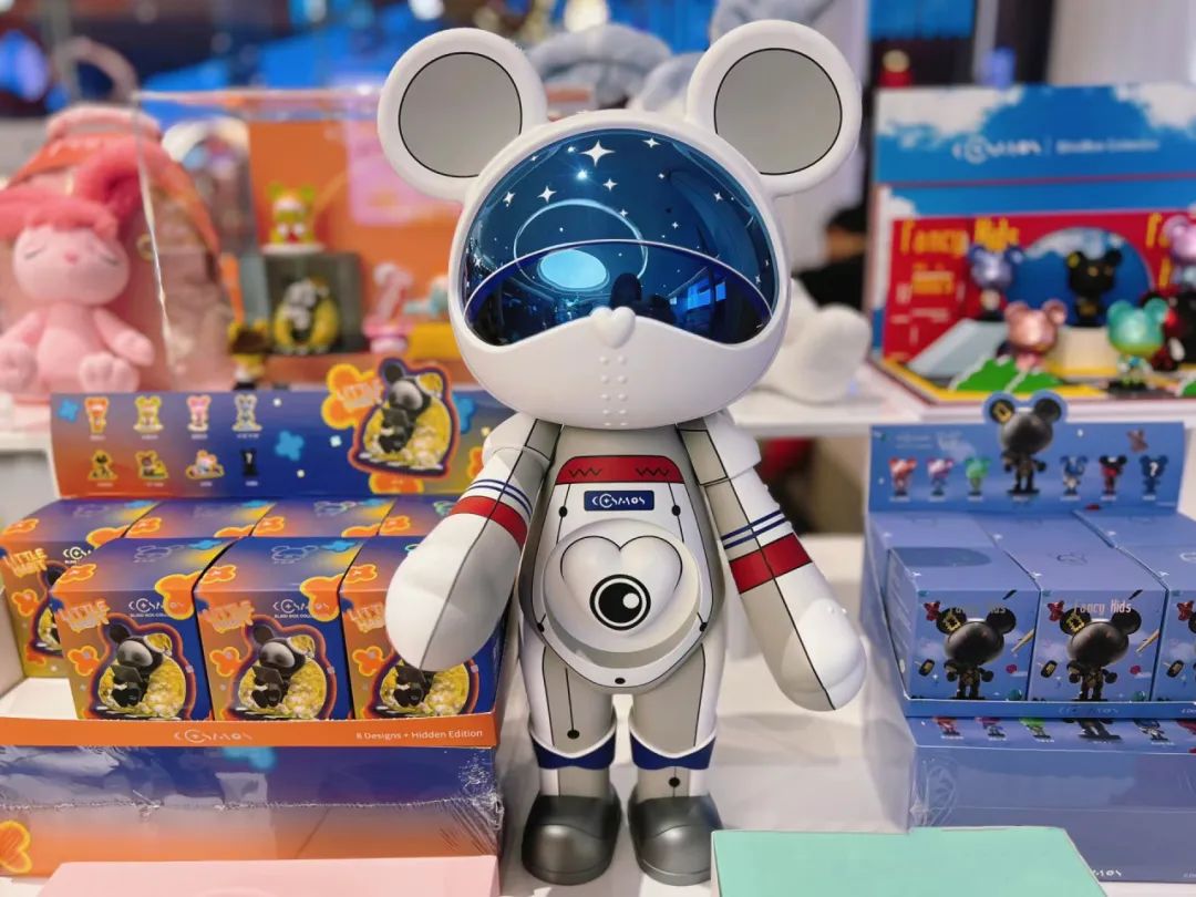 六星彩网站装饰·暑“价”装修惠 - FUN·潮玩集市，周末嗨翻天！