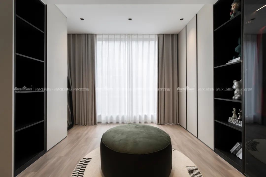 赏·析|396㎡现代简约，自由之邸