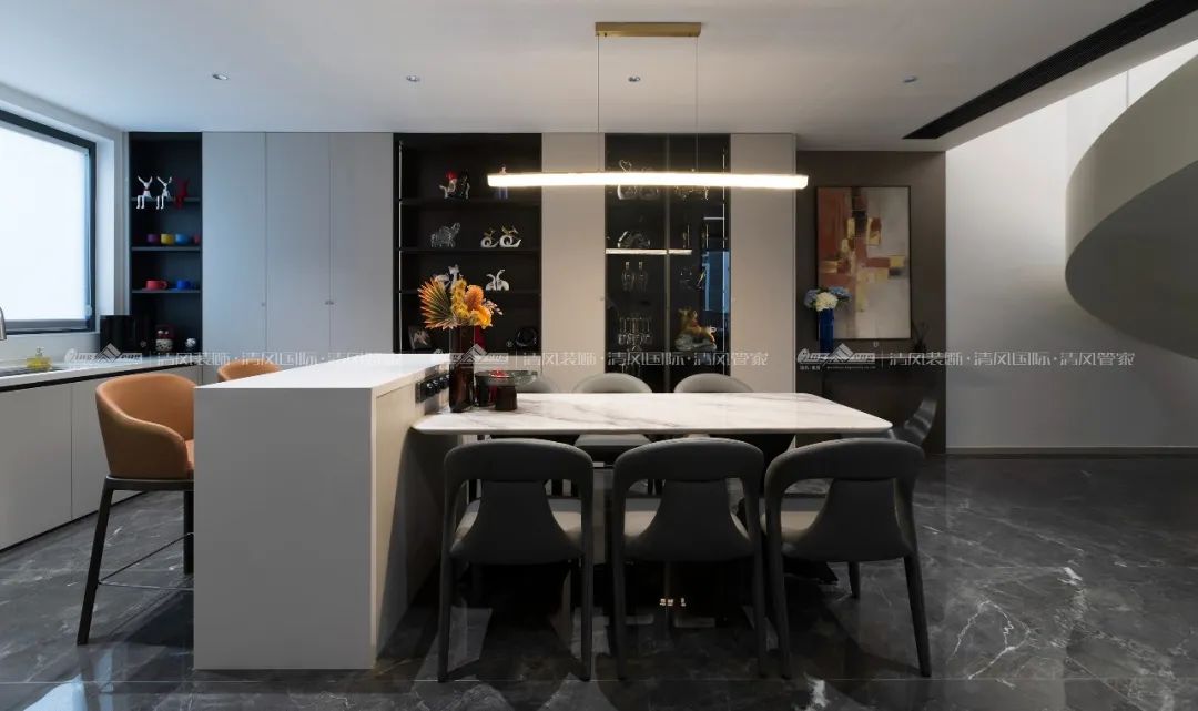 赏·析|396㎡现代简约，自由之邸